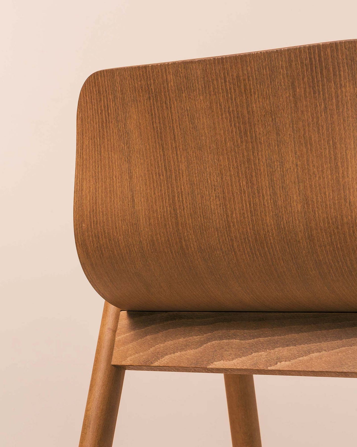 Tipi 3.31.0 High Stool
