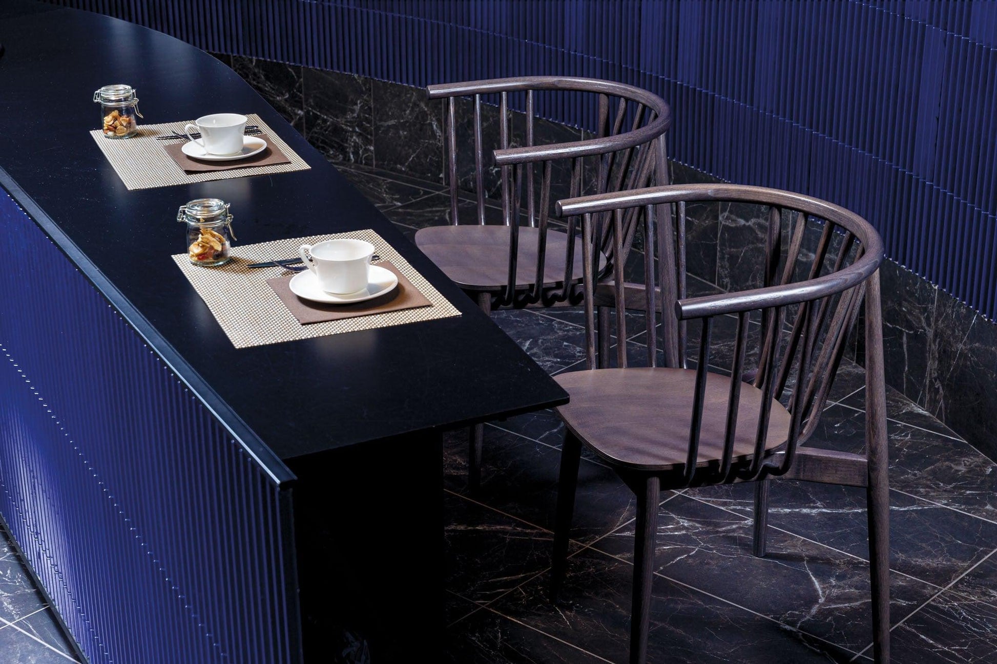 Tivoli 2502 PO Armchair