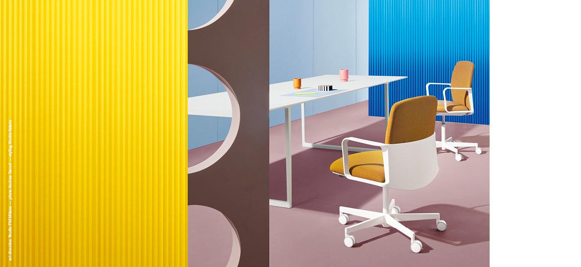 Toa Desk-Contract Furniture Store for hospitality, leisure & commercial projects