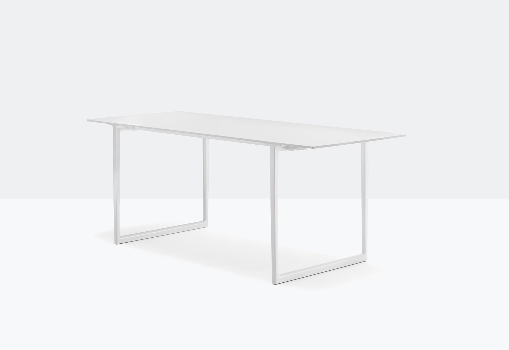 Toa Dining Table-Contract Furniture Store for hospitality, leisure & commercial projects