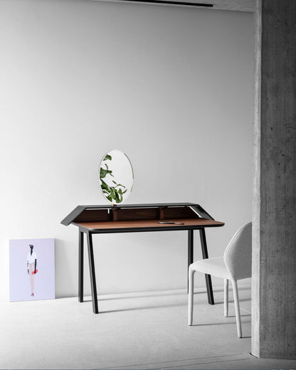 Tolda Dressing Table