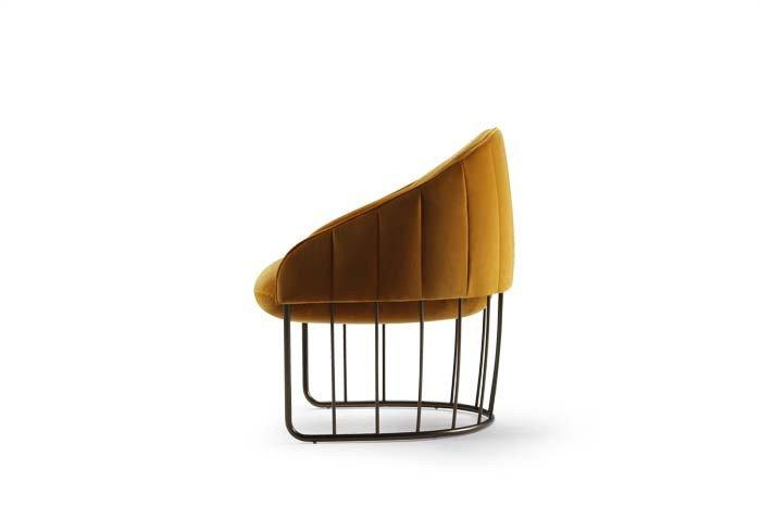 Tonella Lounge Chair