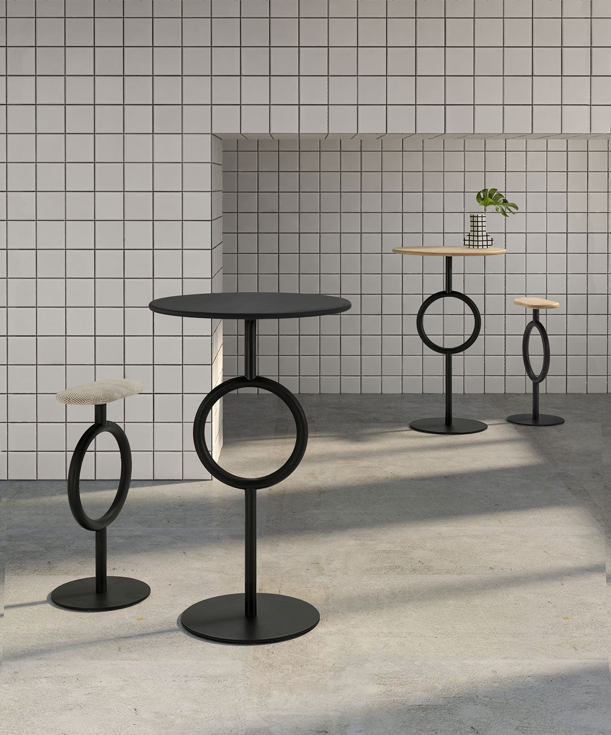 Totem High Stool