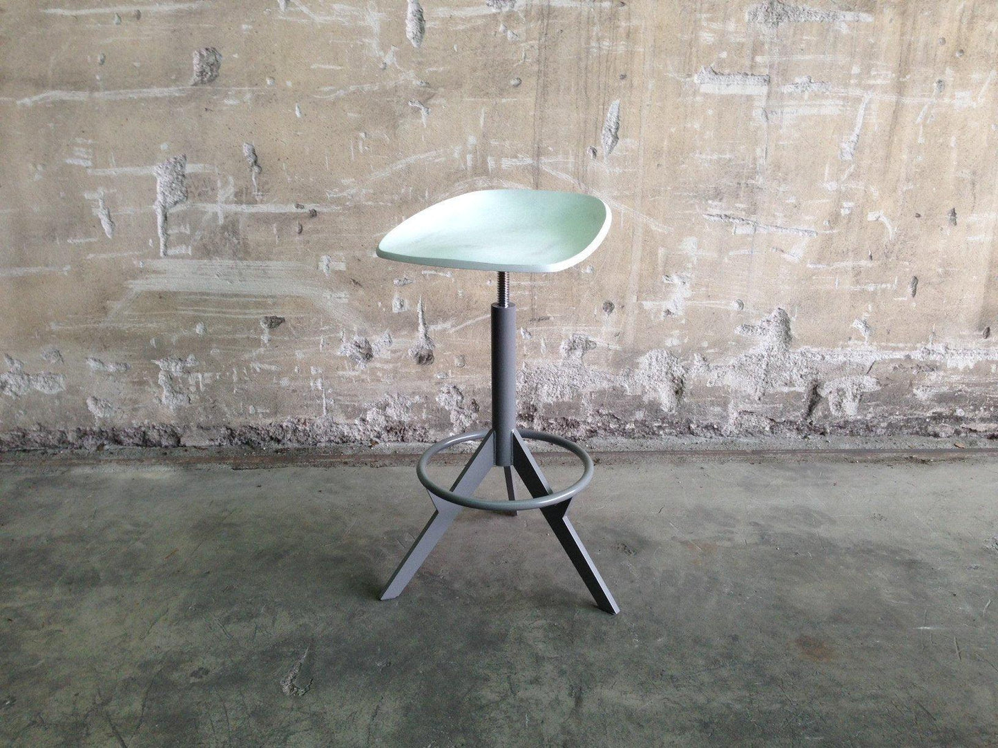 Tratùr High Stool
