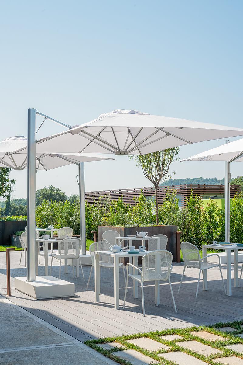 Trevi Sunshade 995 Offset Parasol
