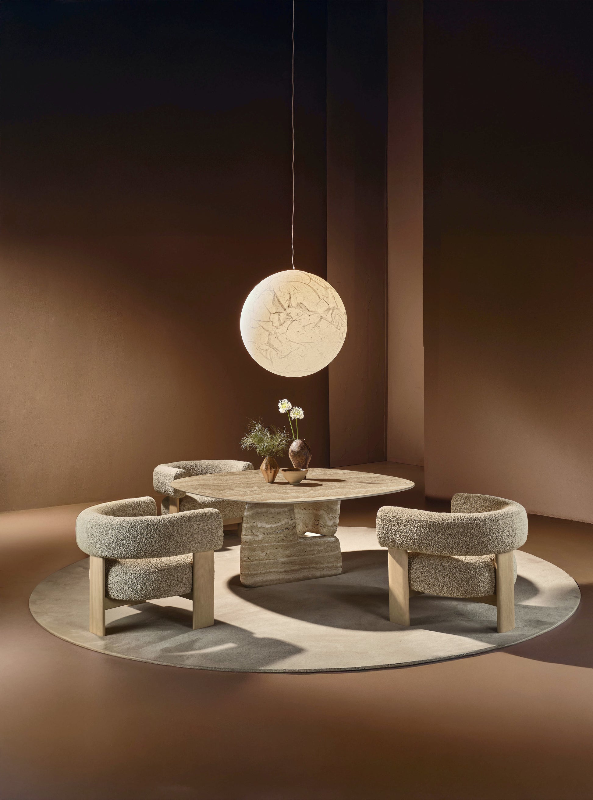 Trine Lounge Chair