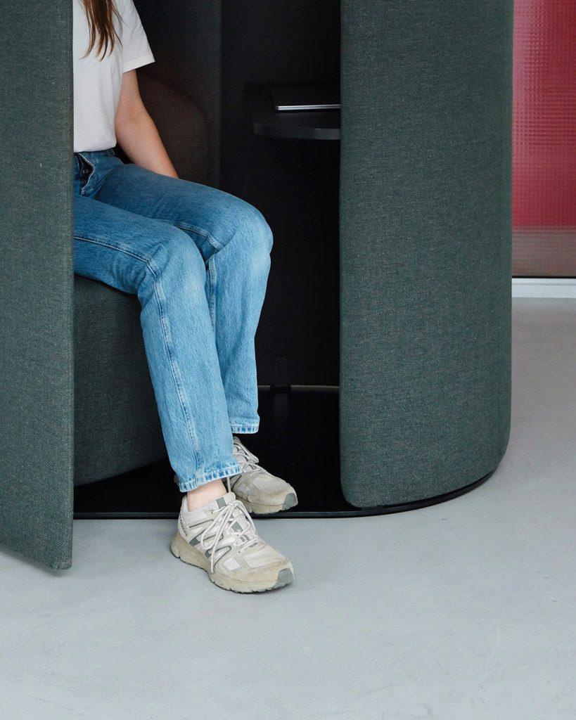 Tulipan Pod-Contract Furniture Store for hospitality, leisure & commercial projects