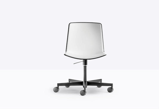 Tweet 891/3 Side Chair-Contract Furniture Store for hospitality, leisure & commercial projects