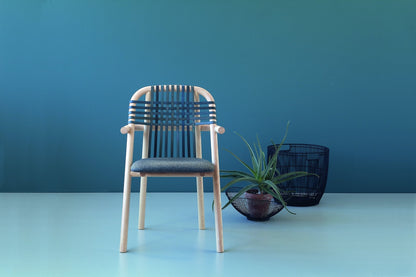 Unam Armchair