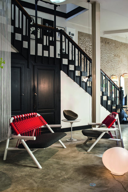 Unam Lounge Chair