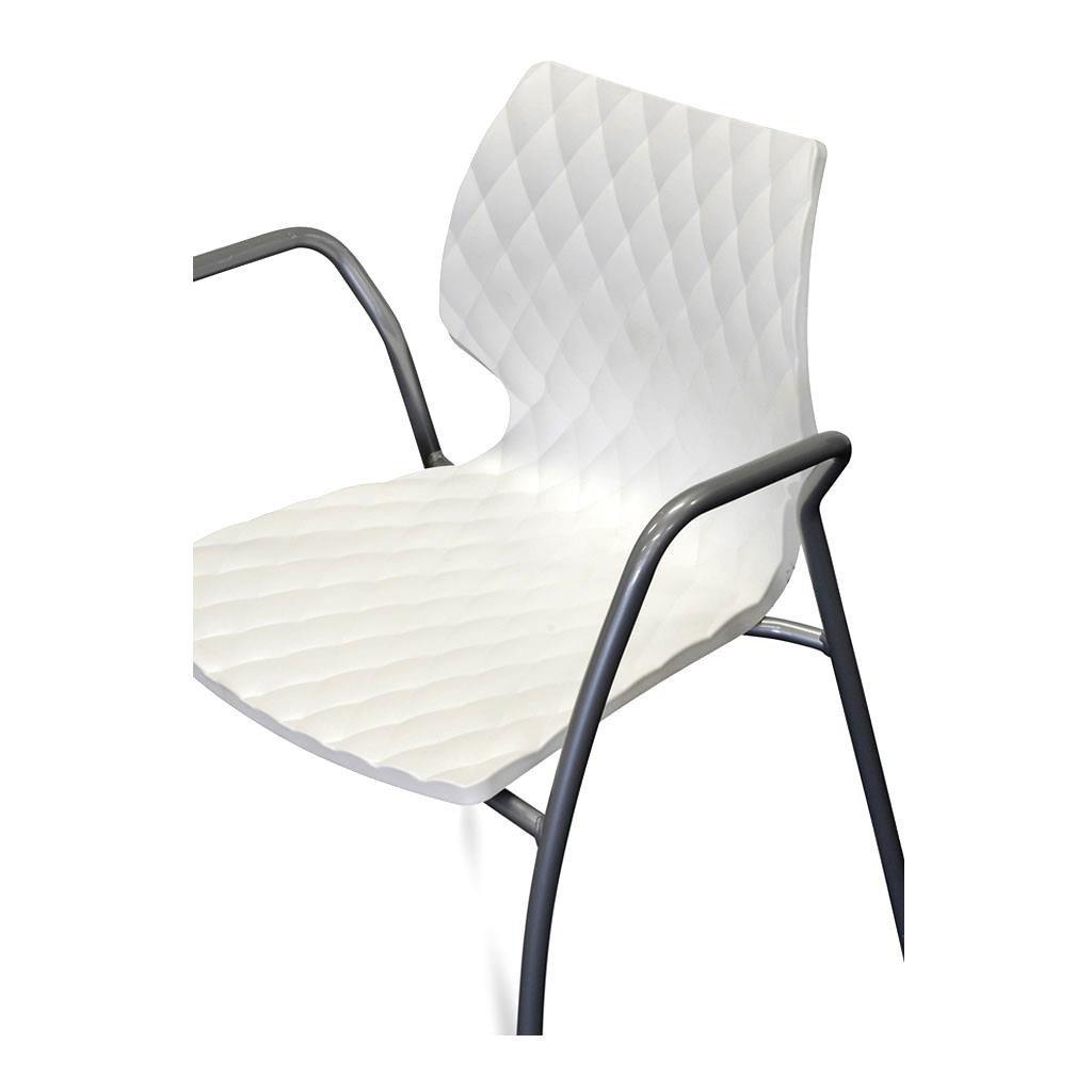 Uni 551 Armchair