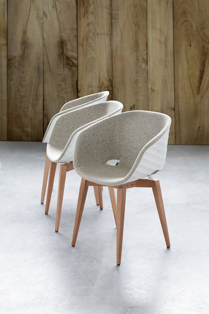 Uni-Ka 599m Armchair
