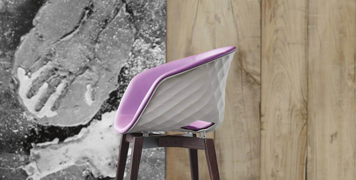 Uni-Ka 599m Armchair