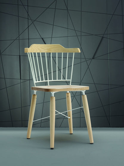 Uniq 8080 Side Chair