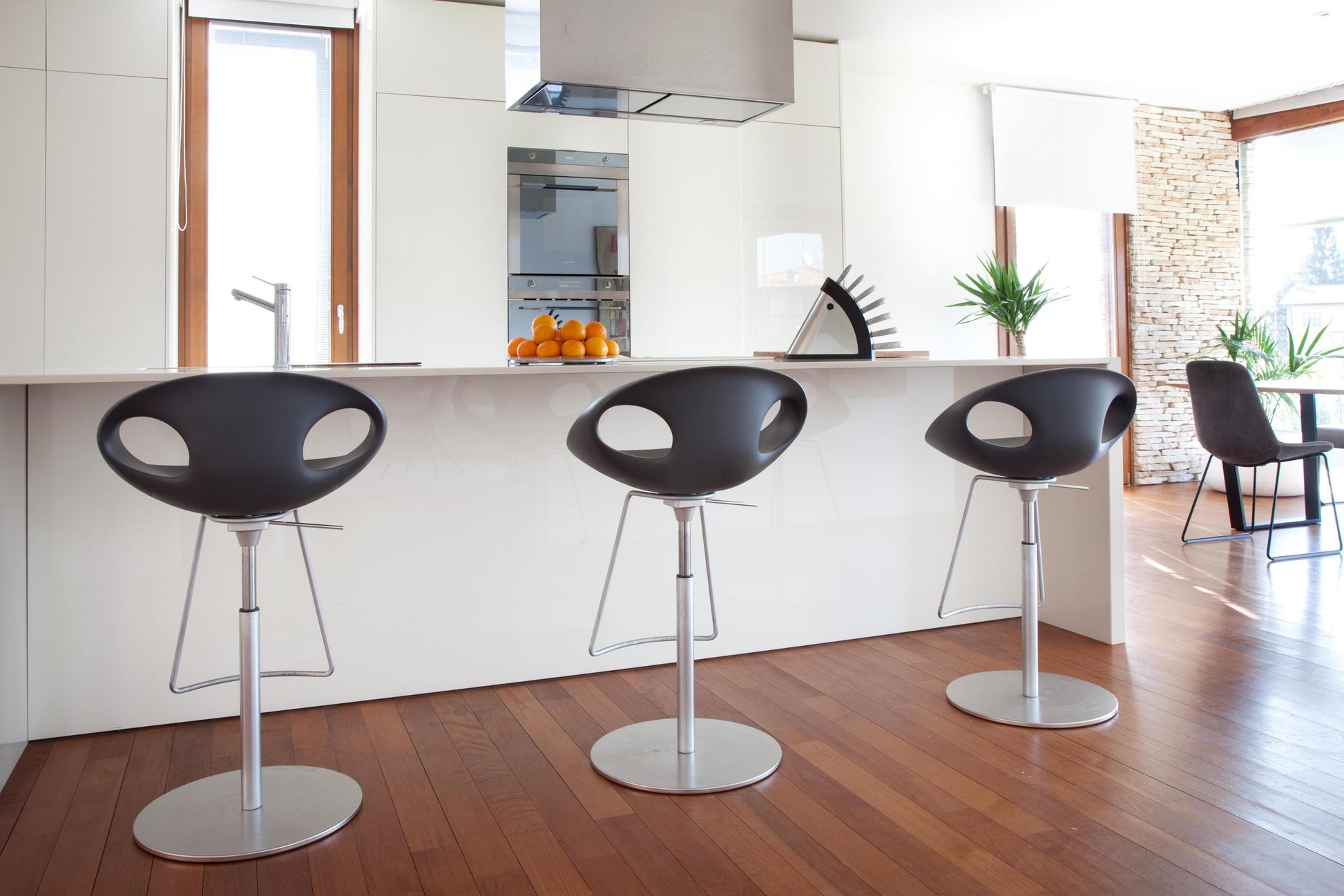 Up 907 High Stool