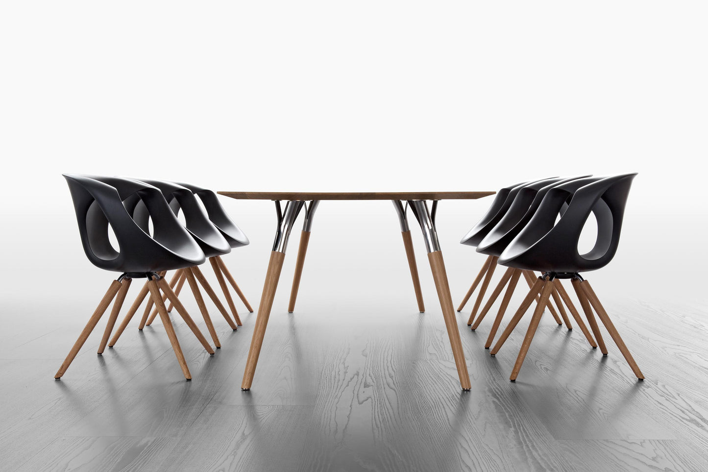 Up 907 Side Chair