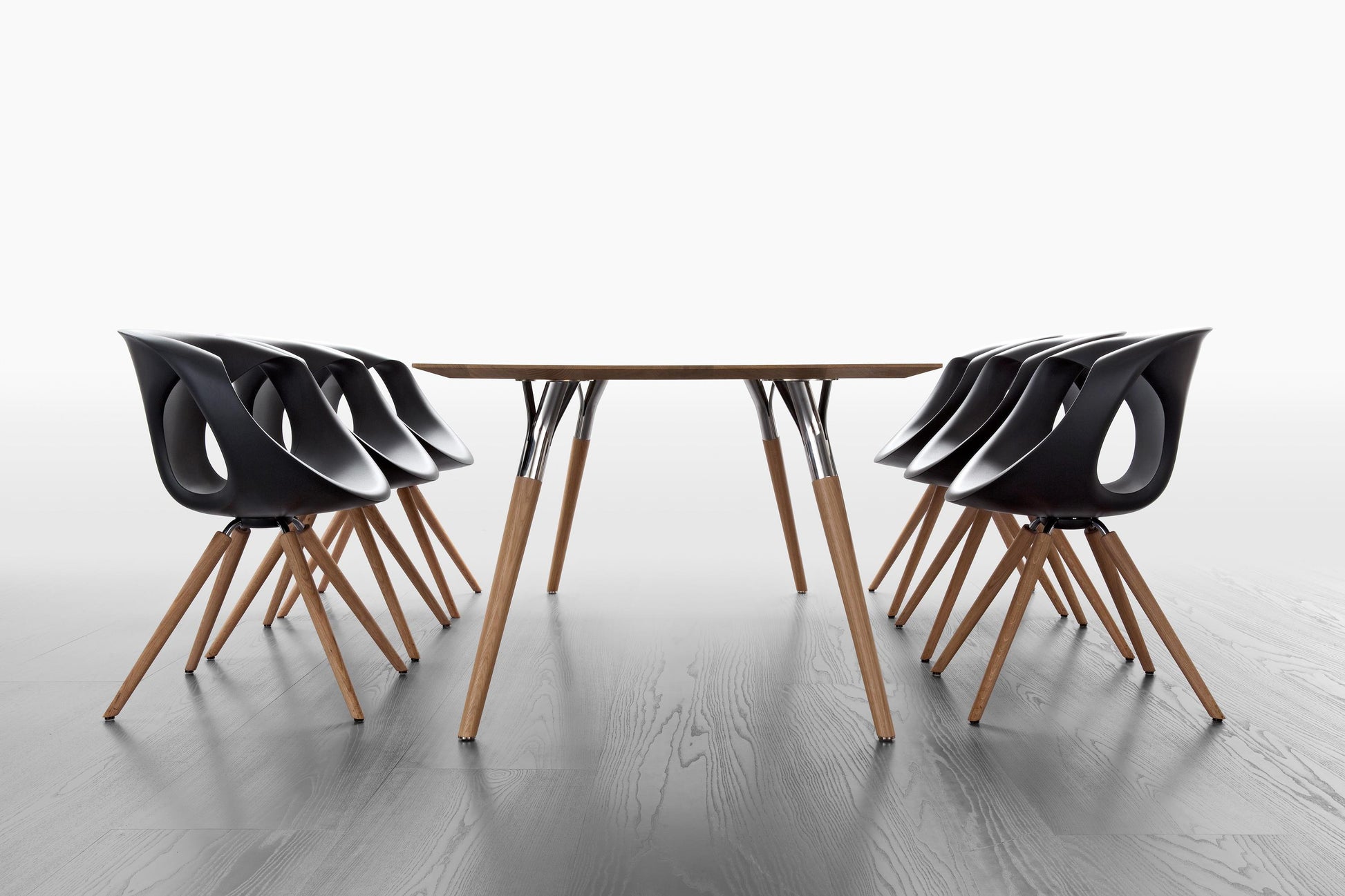 Up 907 Side Chair