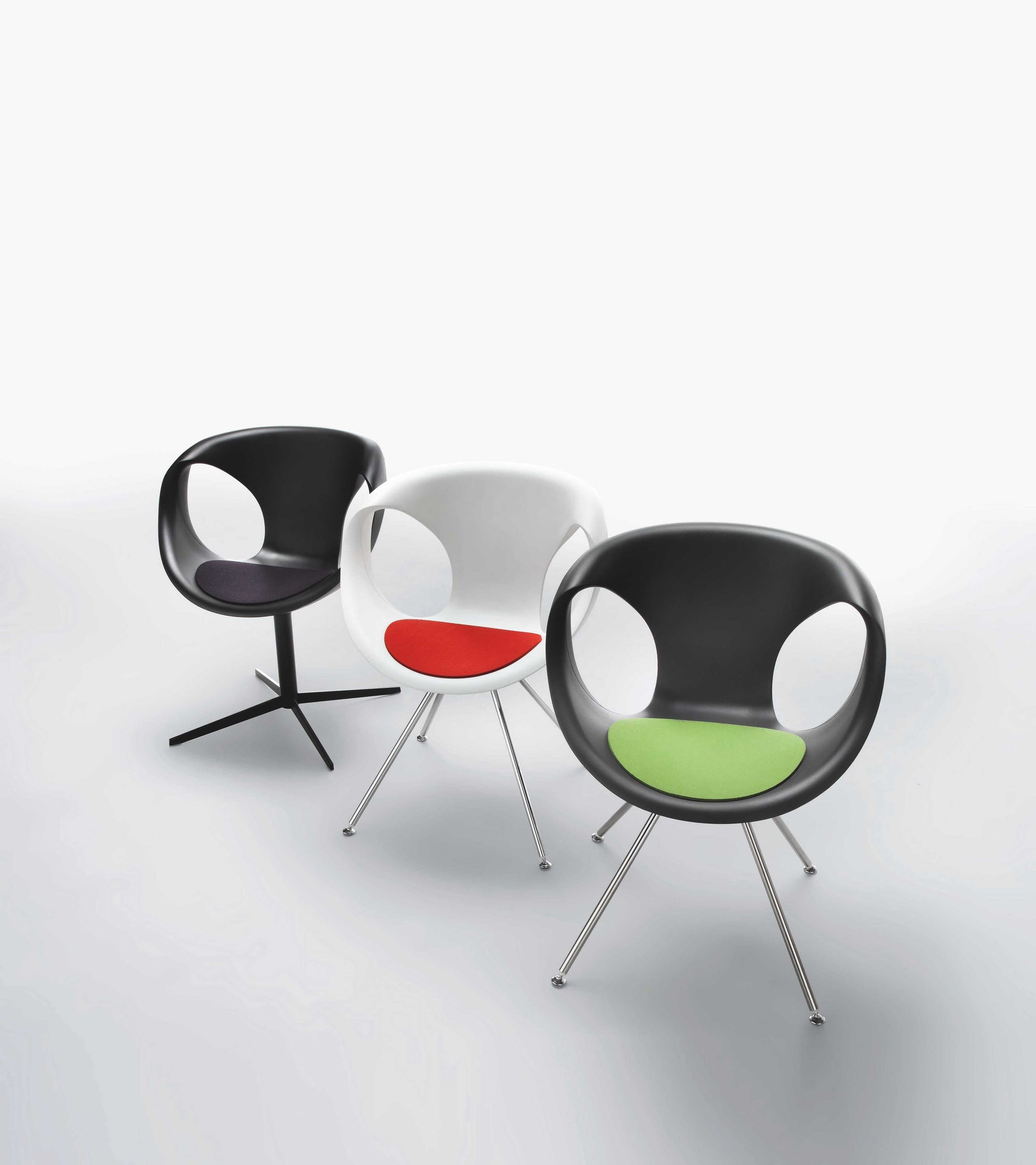 Up 907 Side Chair