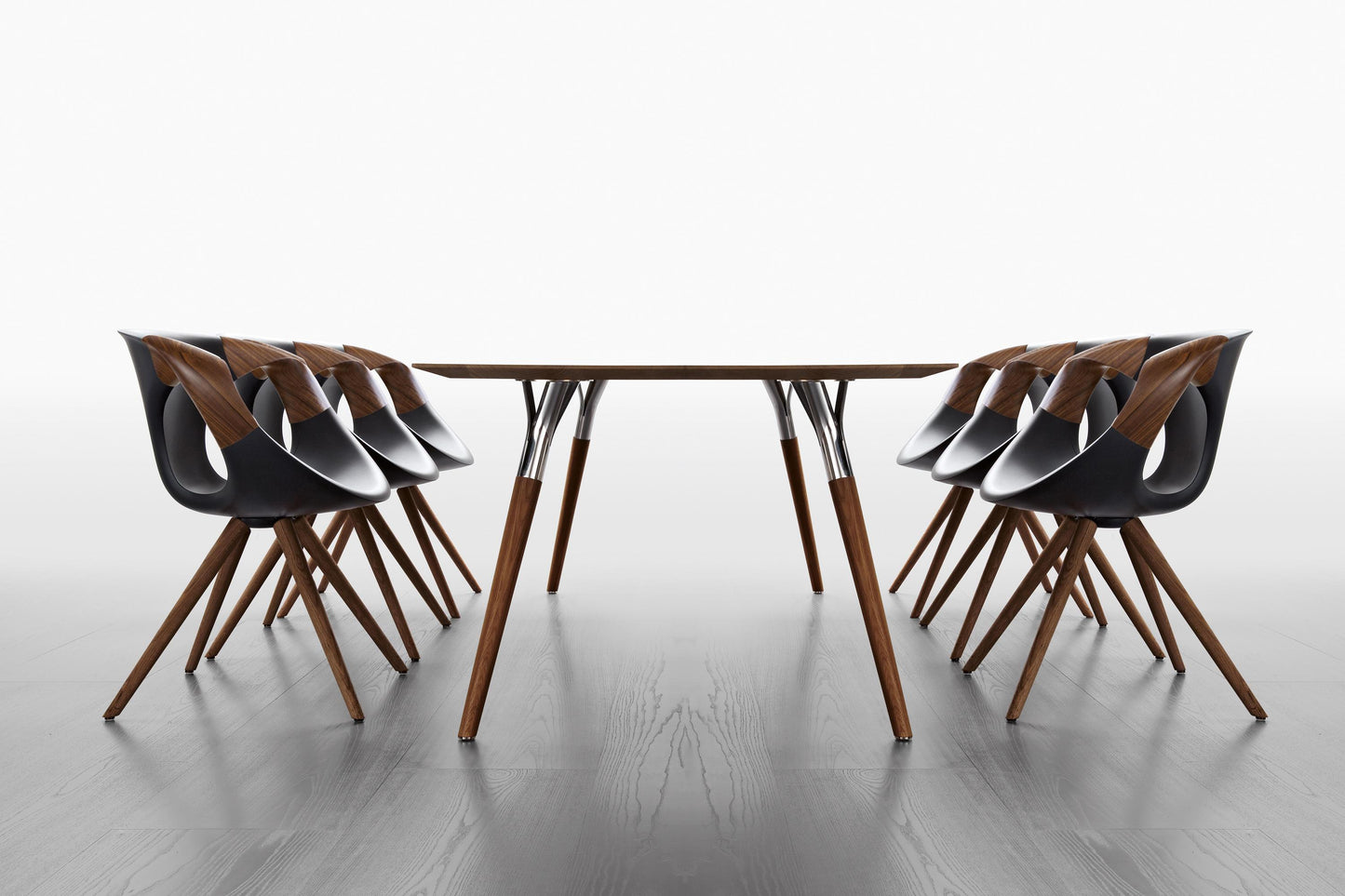 Up 917 Wooden Arms Side Chair