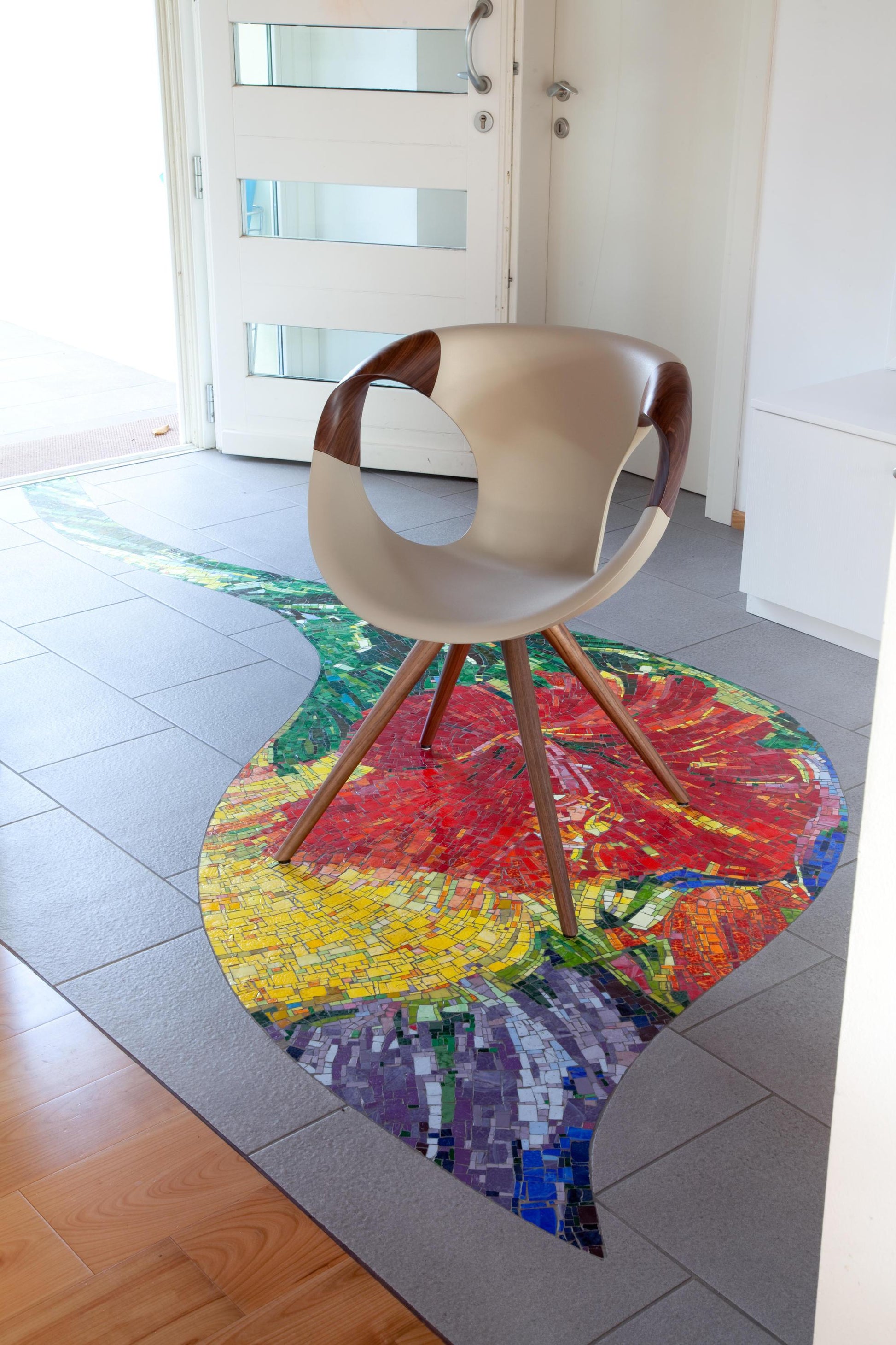 Up 917 Wooden Arms Side Chair