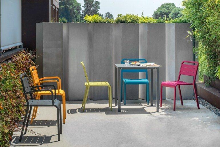 Urban Dining Table