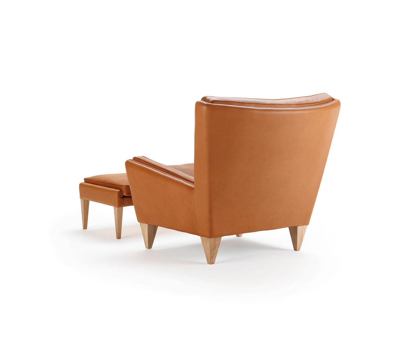 V11 Lounge Chair