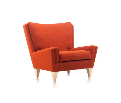 V11 Lounge Chair