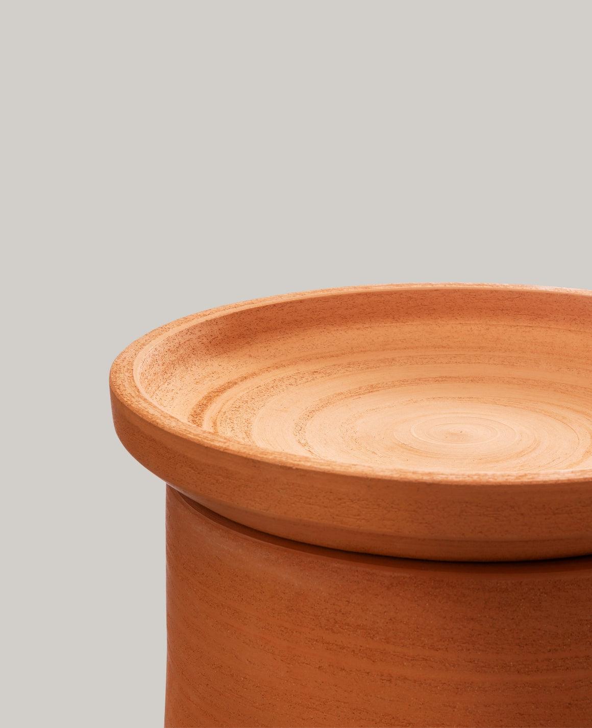 Vavava' Vase & Saucer-Contract Furniture Store for hospitality, leisure & commercial projects