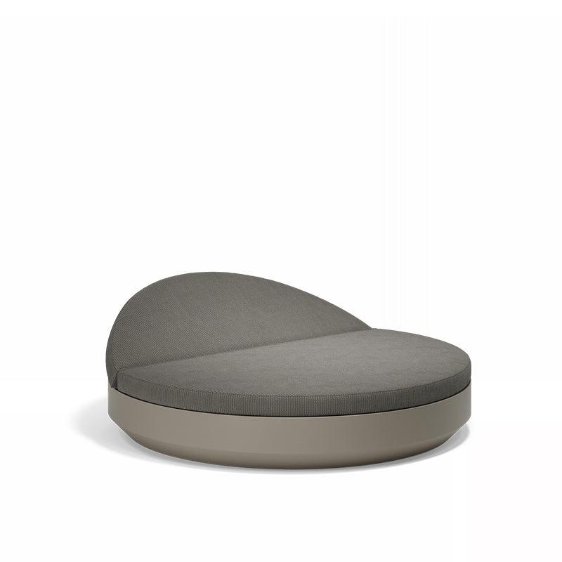 Vela Round Daybed-Contract Furniture Store for hospitality, leisure & commercial projects