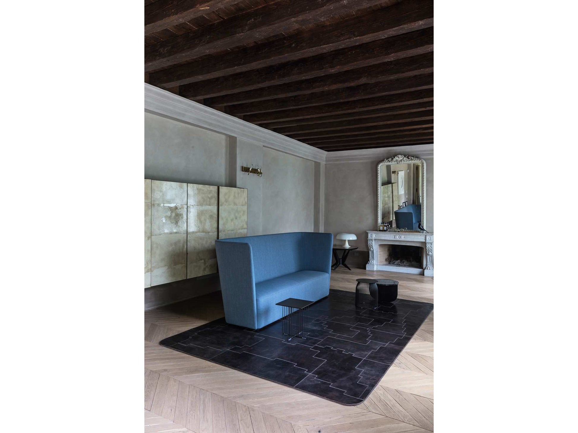 Velour Sofa-Contract Furniture Store for hospitality, leisure & commercial projects