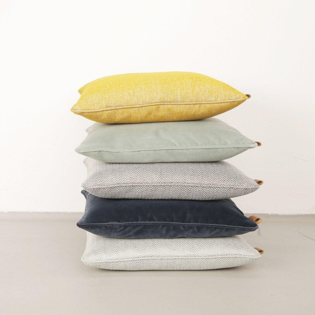 Velvet Cushion 1