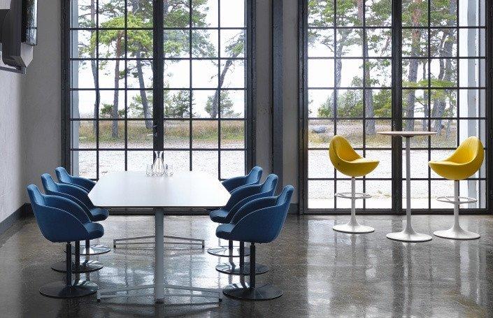 Venus High Stool