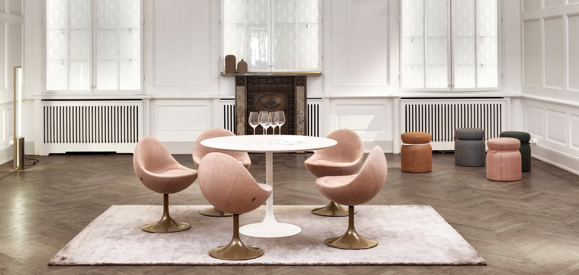 Venus Side Chair