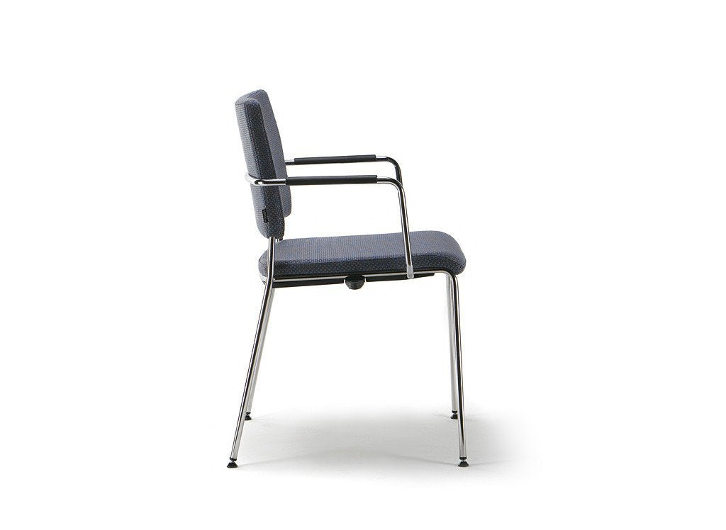 Vesper 04 Armchair