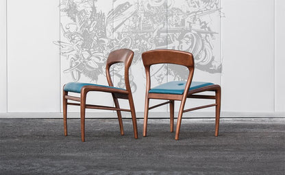 Vetus Side Chair