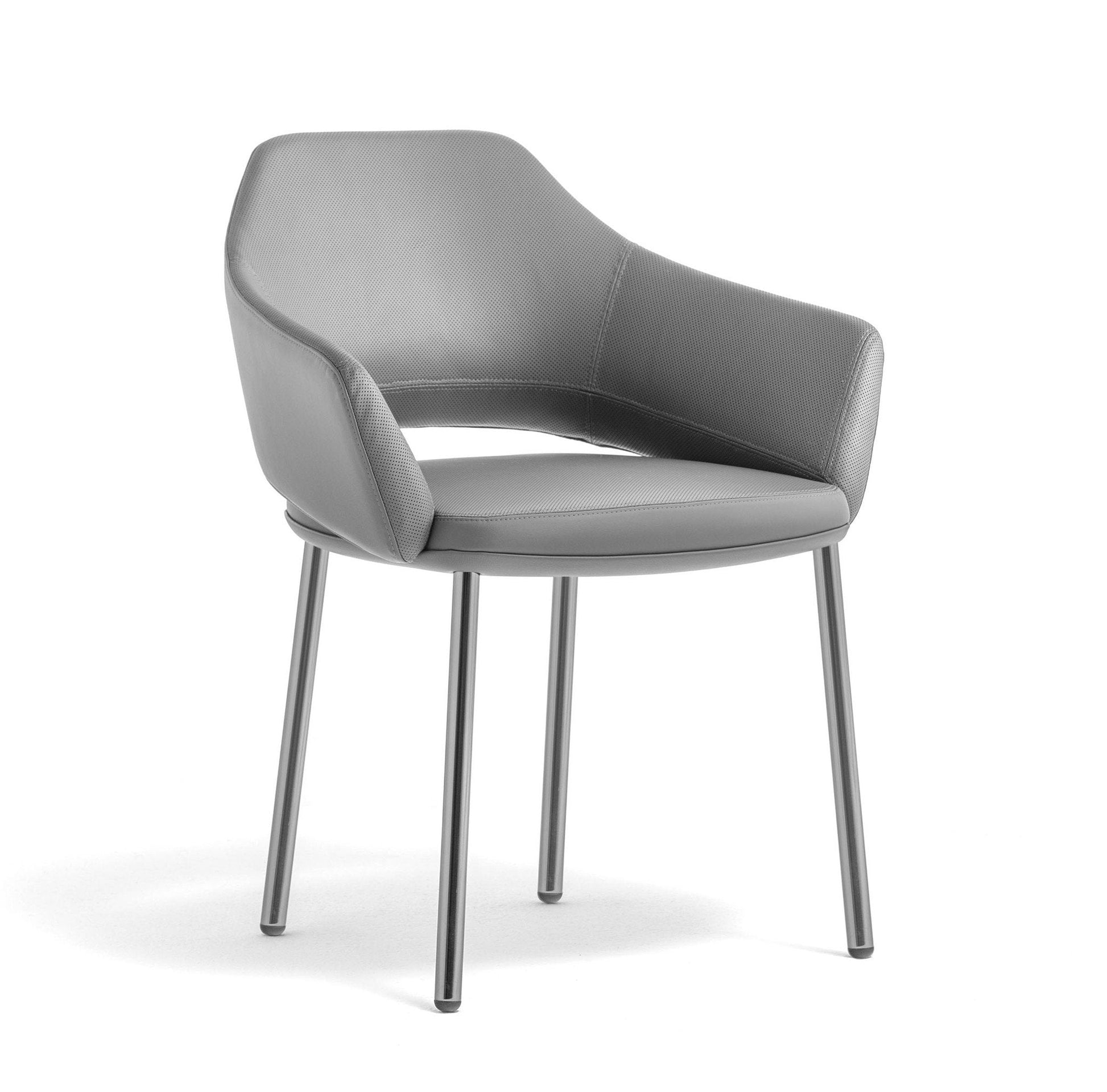 Vic 646 Armchair