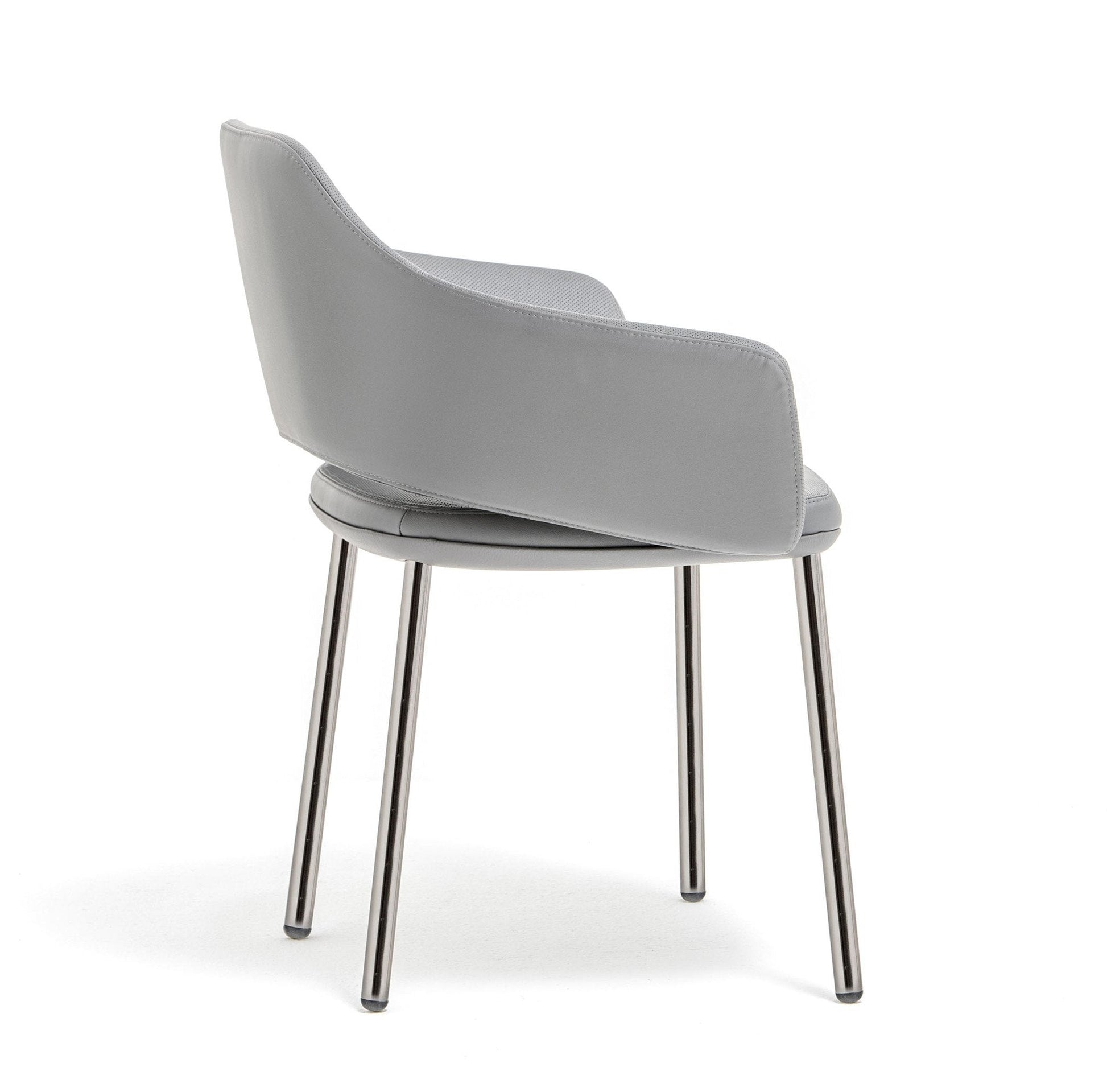 Vic 646 Armchair