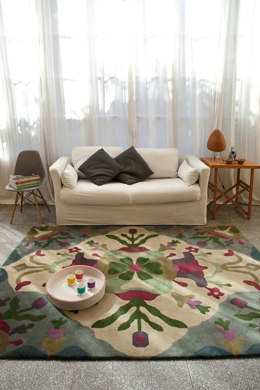 Victoria 2 Rug-Contract Furniture Store for hospitality, leisure & commercial projects