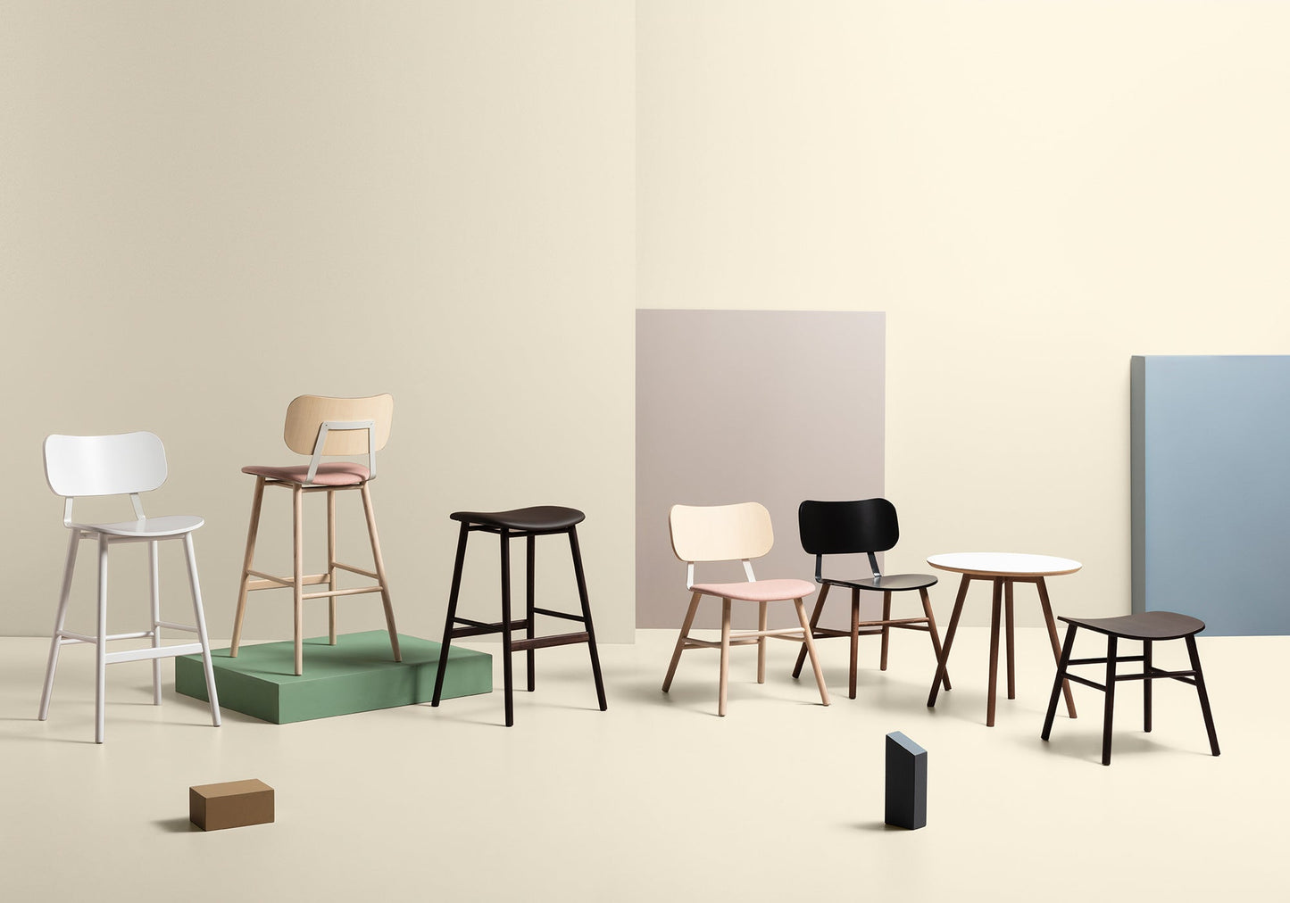 Viki 3.16/7.A High Stool-Contract Furniture Store for hospitality, leisure & commercial projects