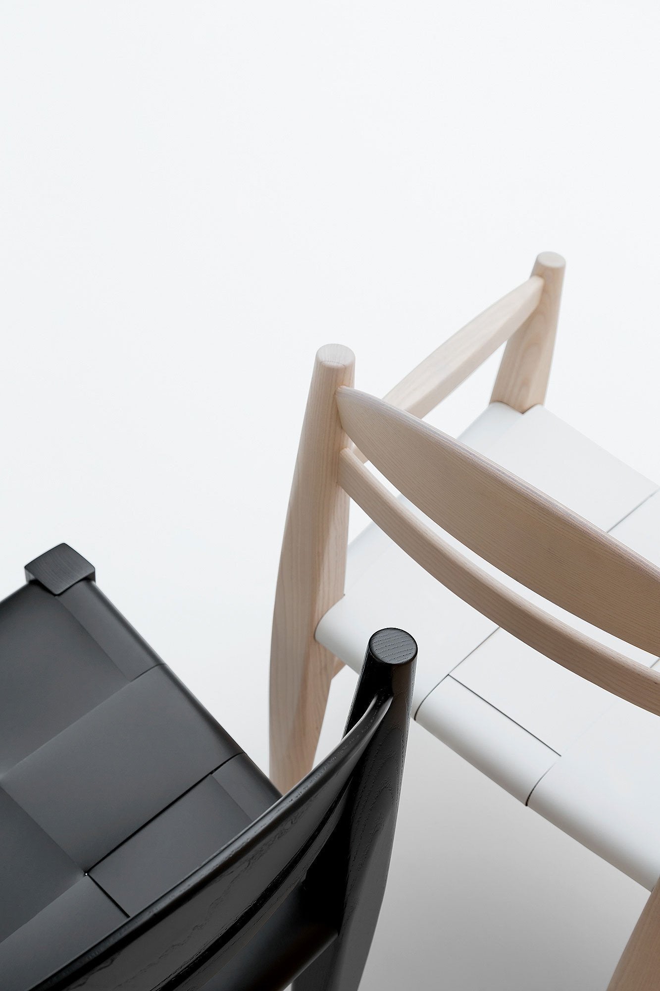 Vincent V.G. 441 Armchair