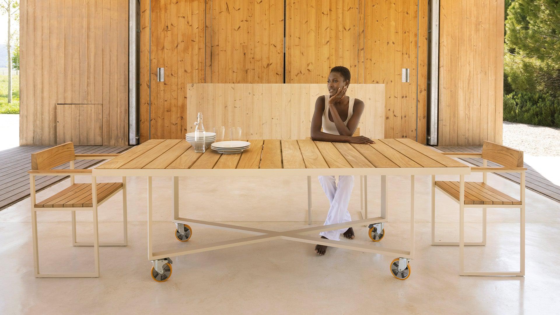 Vineyard Dining Table-Contract Furniture Store for hospitality, leisure & commercial projects