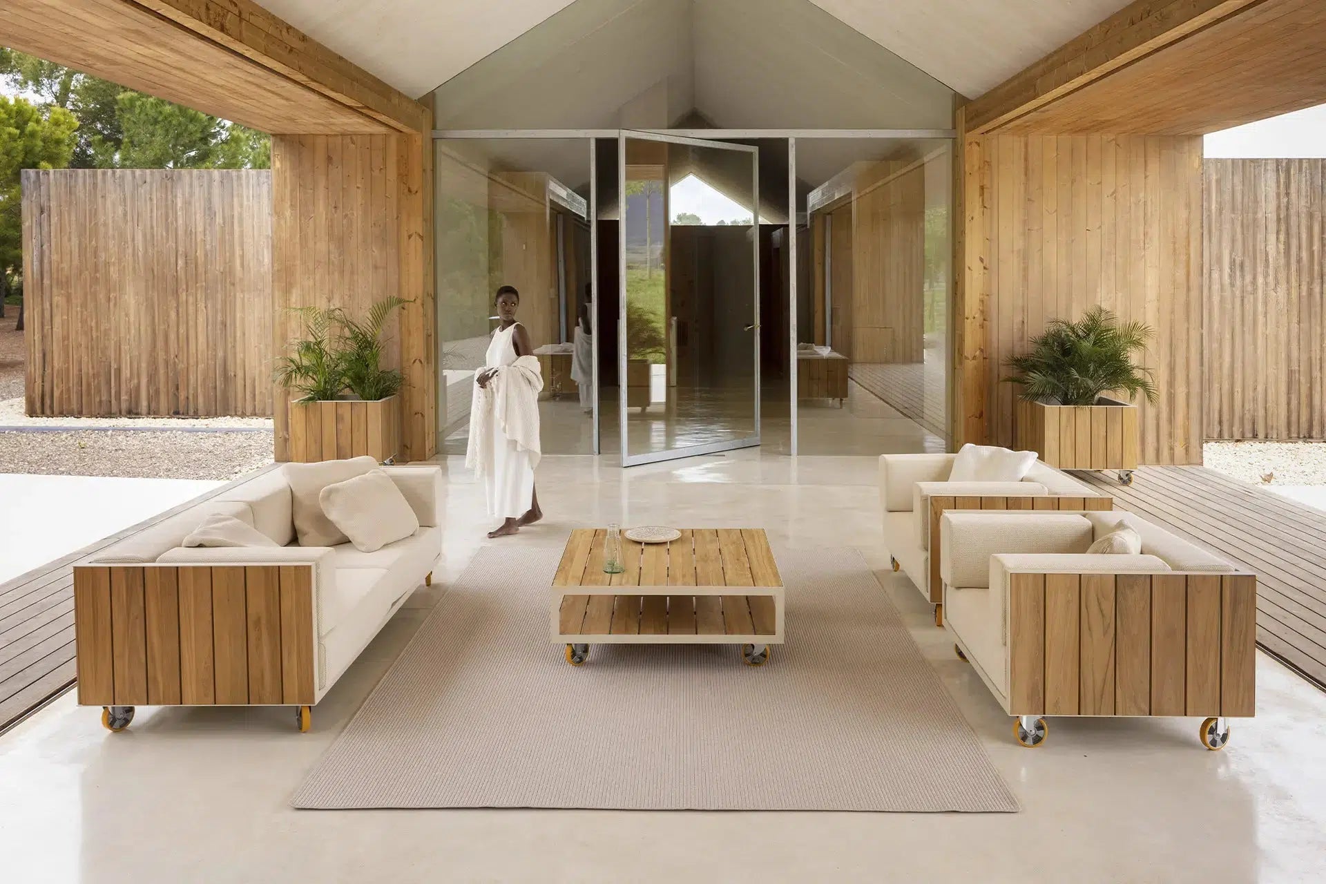 Vineyard Lounge Chair-Contract Furniture Store for hospitality, leisure & commercial projects