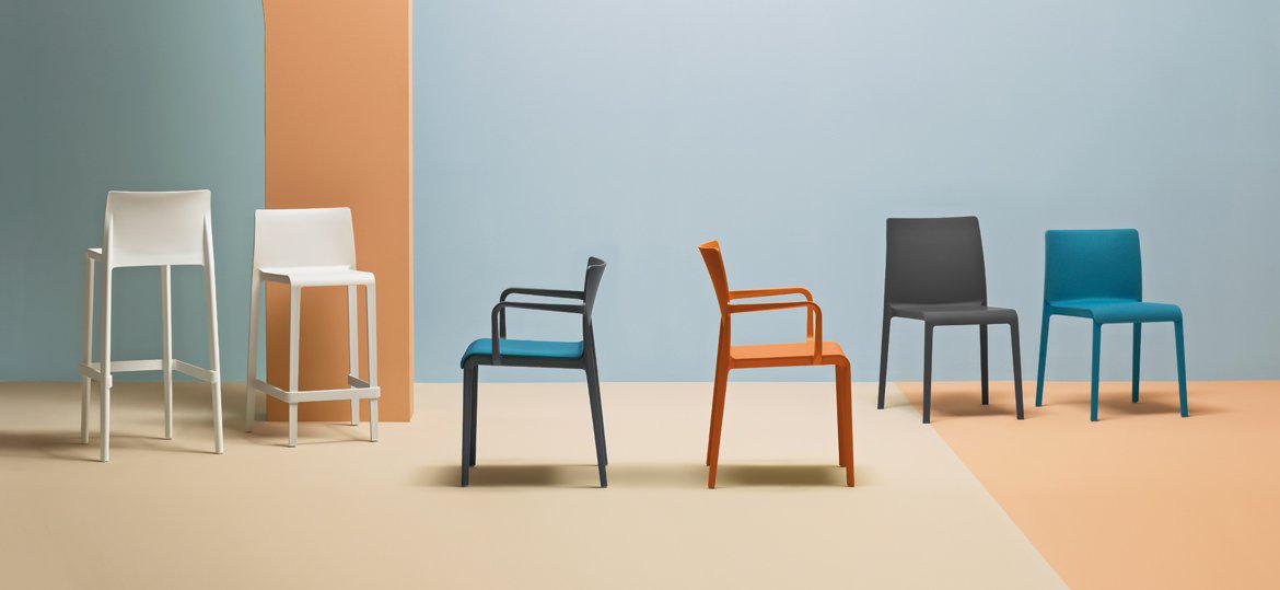 Volt 671/2 Side Chair-Contract Furniture Store for hospitality, leisure & commercial projects