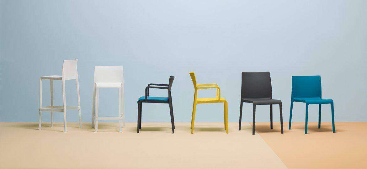 Volt 671/2 Side Chair-Contract Furniture Store for hospitality, leisure & commercial projects