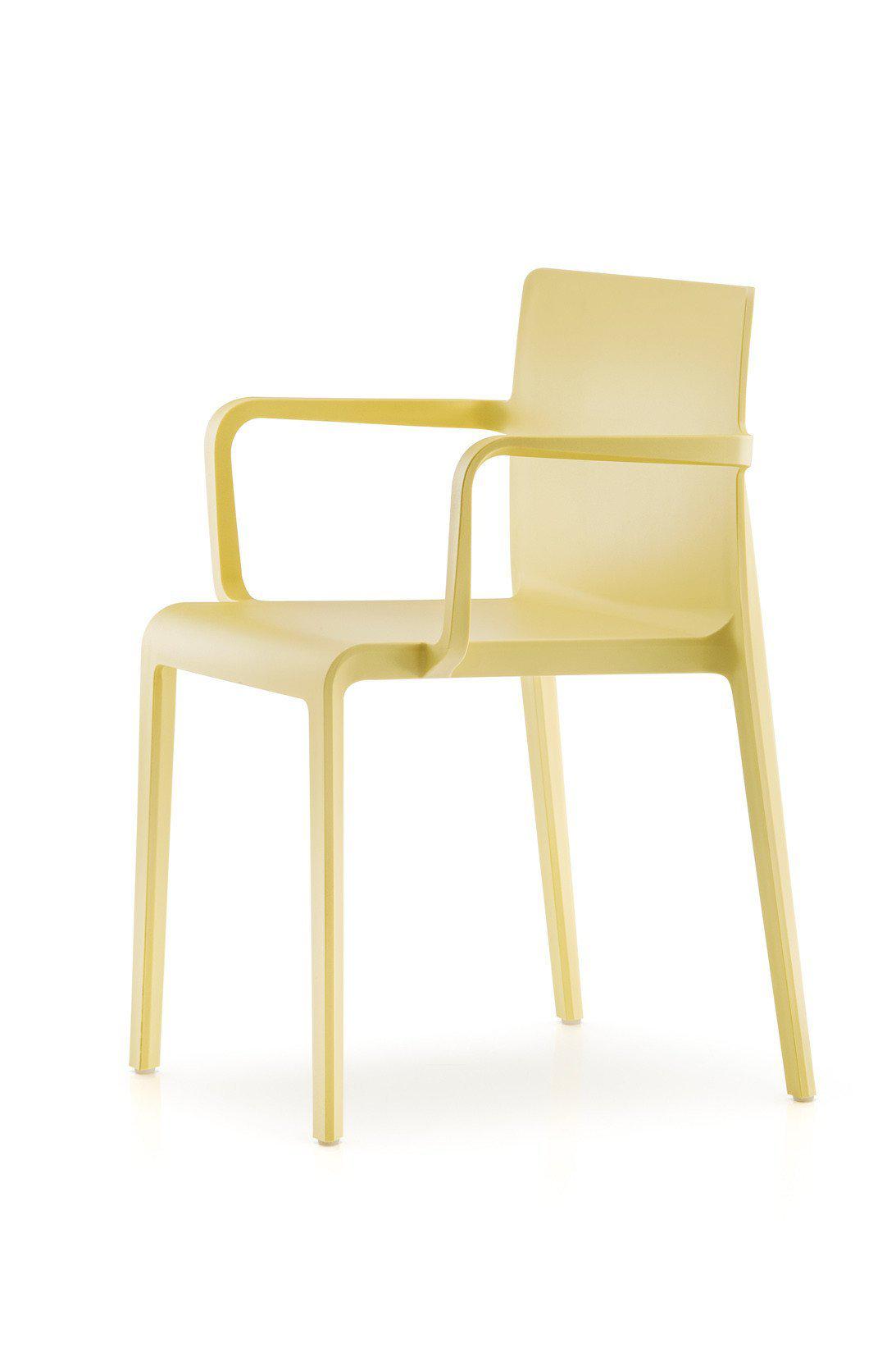 Volt 675 Armchair