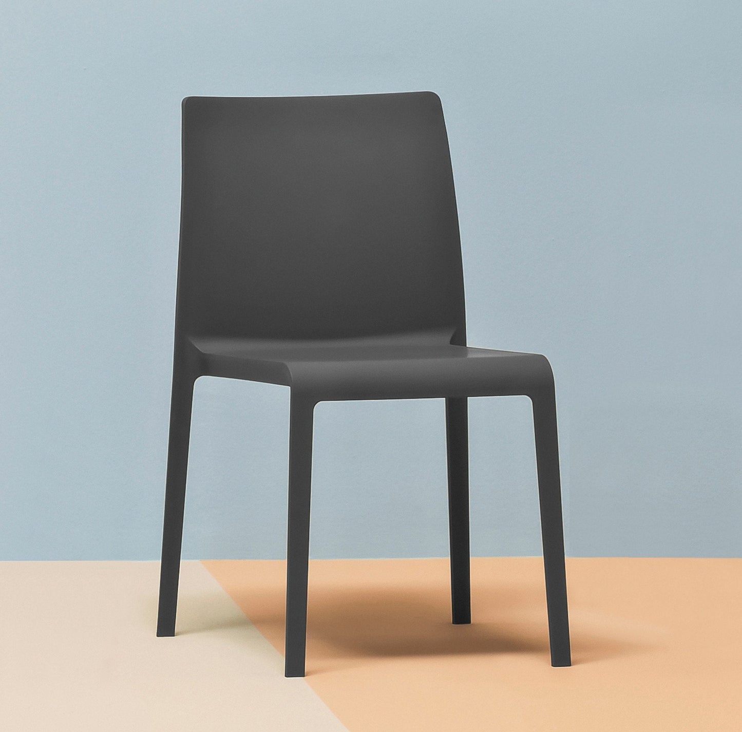 Volt HB 673 Side Chair