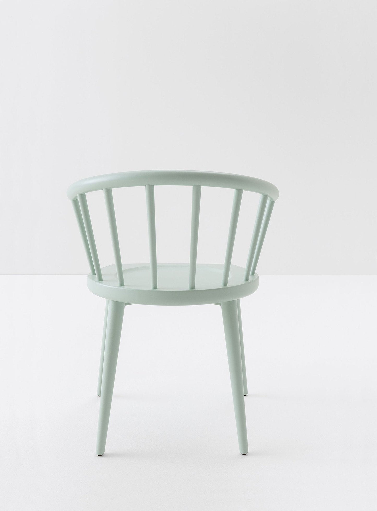 W. 605 Side Chair