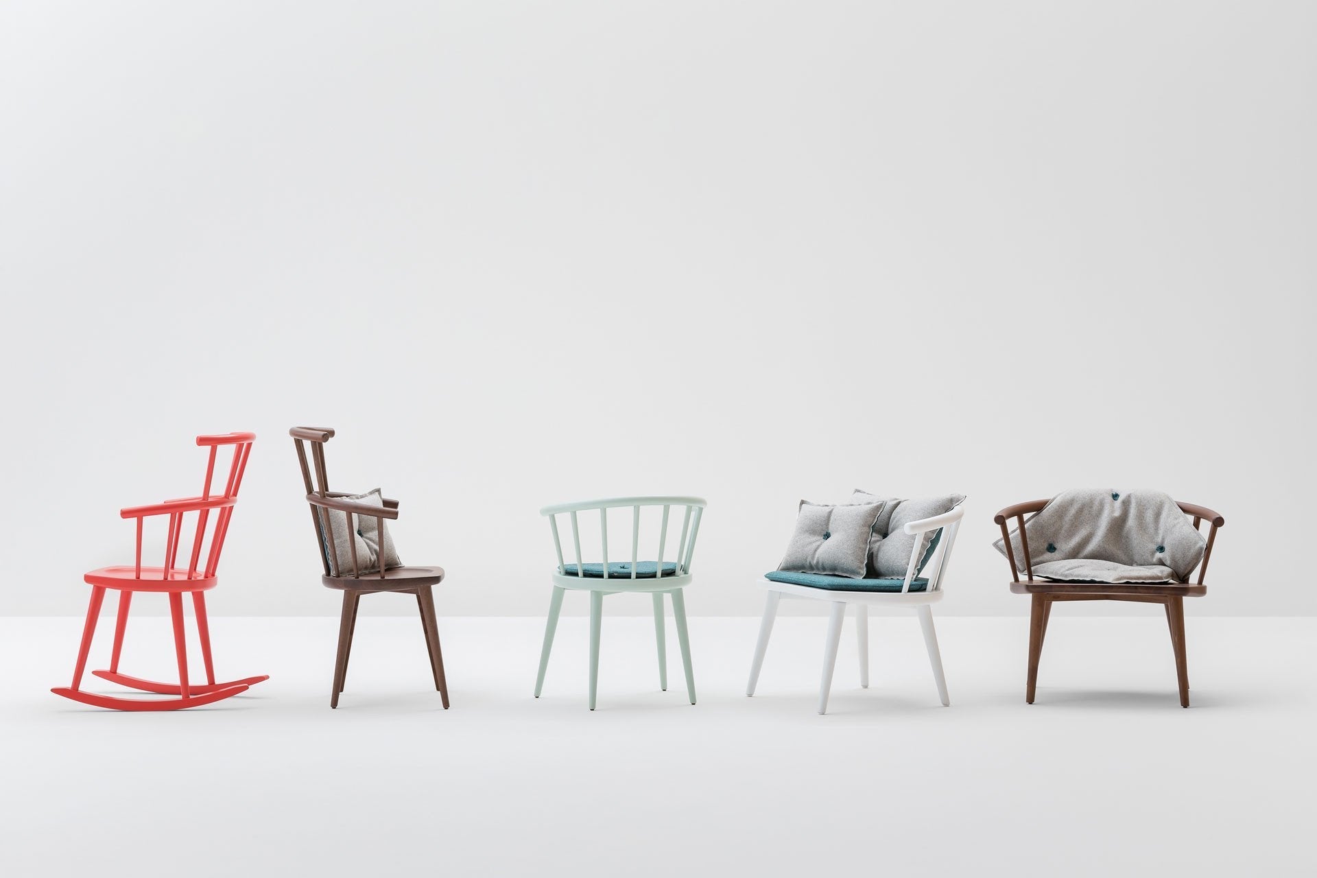 W. 607 High Stool