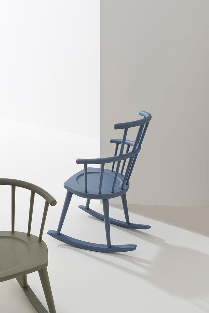 W. 608 Rocking Chair