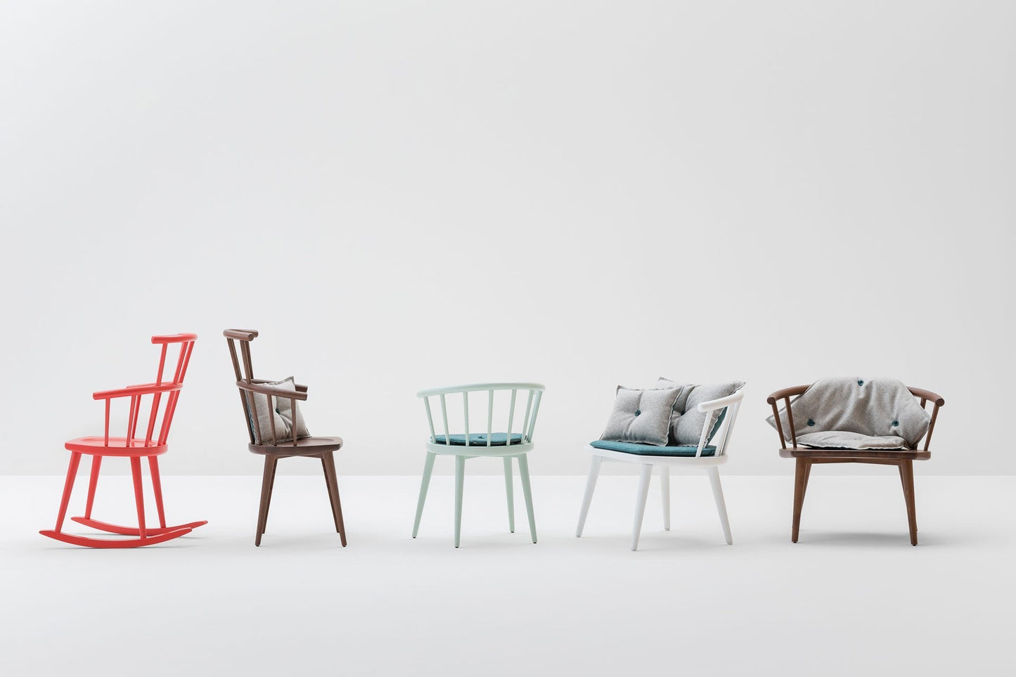 W. 608 Rocking Chair